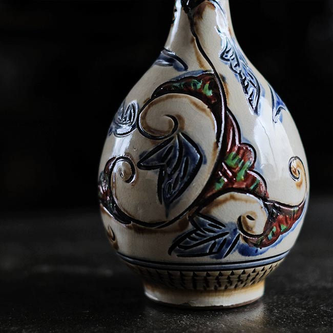 壺屋焼 新垣勲 魚紋花瓶 – zakka store towi