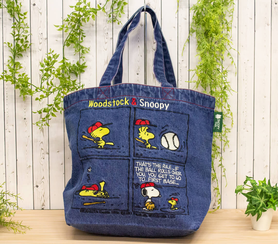 ウッドストック刺繍バッグをご紹介♪ - スヌーピータウンショップ