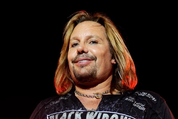 Motley Crue's Vince Neil Talks Last Tour, Playing Underwater and