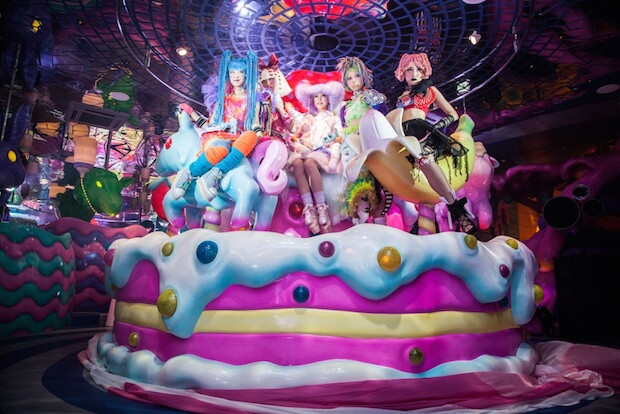 オモシロ飲食店バイト探偵】原宿「KAWAII MONSTER CAFE」の仕事を