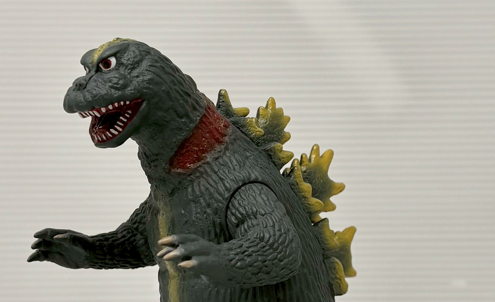 ウルトラマン玩具開発ブログ 84／2大シリーズ夢の激突！ジラースが