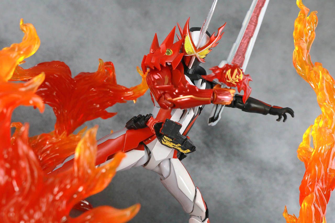 S.H.フィギュアーツ 仮面ライダーエスパーダ ランプドアランジーナ