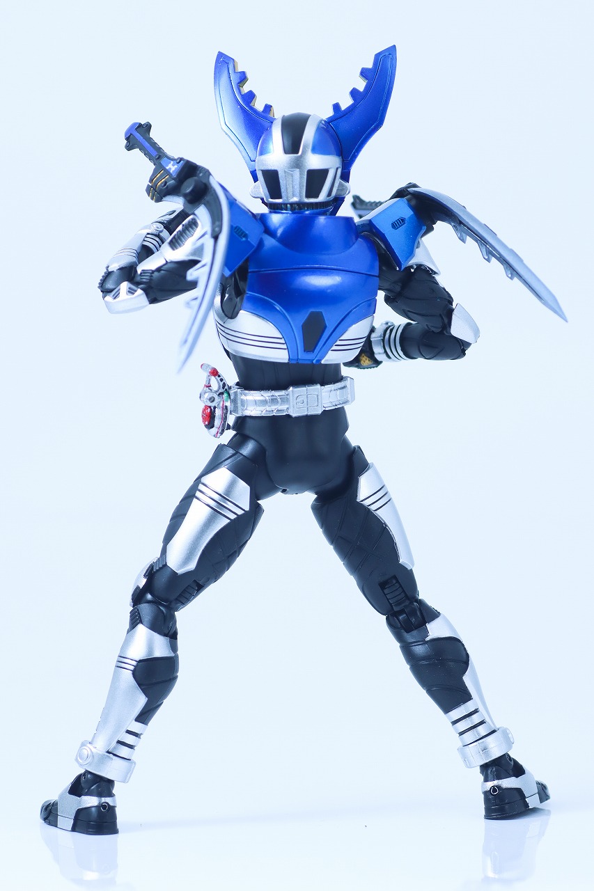 S.H.フィギュアーツ 真骨彫製法 仮面ライダーガタック ハイパー