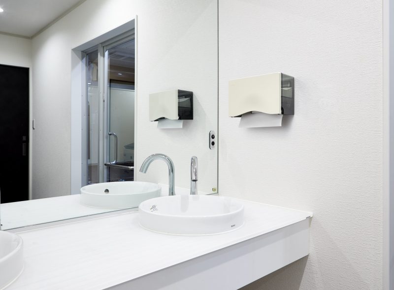 ルーチェエコノミー | ペーパータオル製品 | 製品紹介 | 株式会社トーヨ