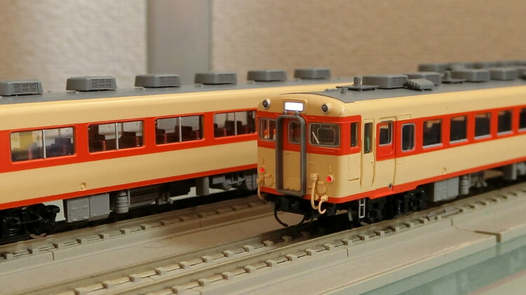 Nゲージ 2068 TOMIX キハ58「ときわ」入線 | 豊四季車両基地