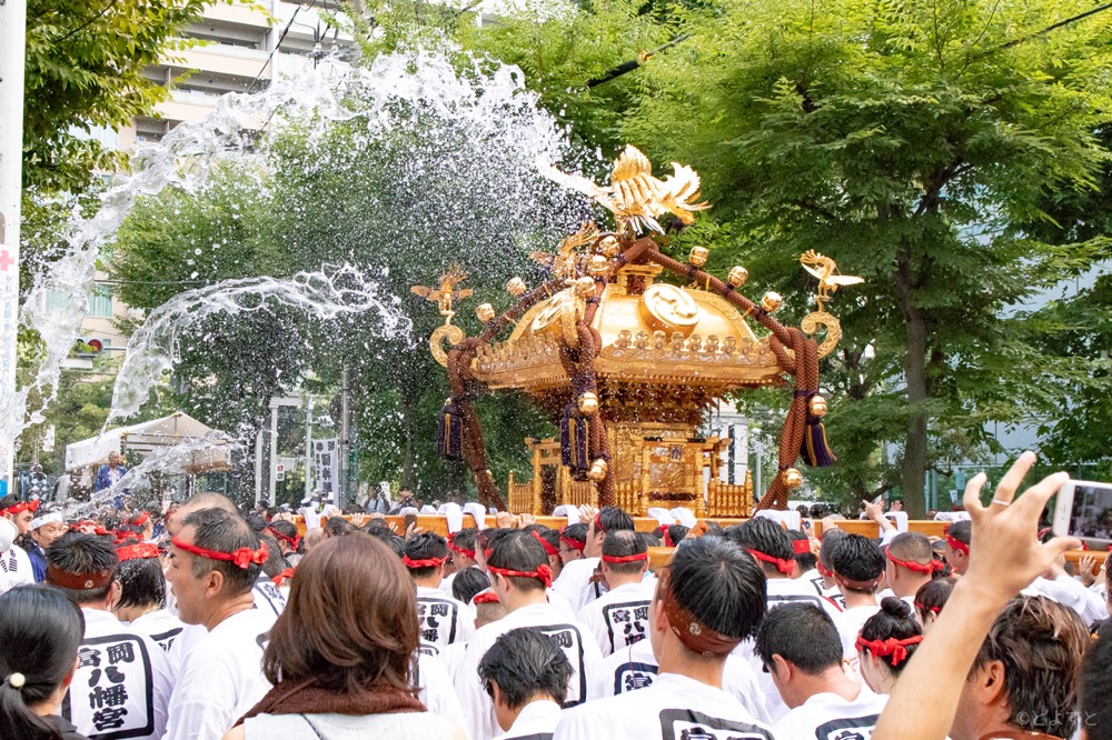 水かけ祭り！富岡八幡宮例祭、2025年は「二ノ宮神輿渡御」が開催です