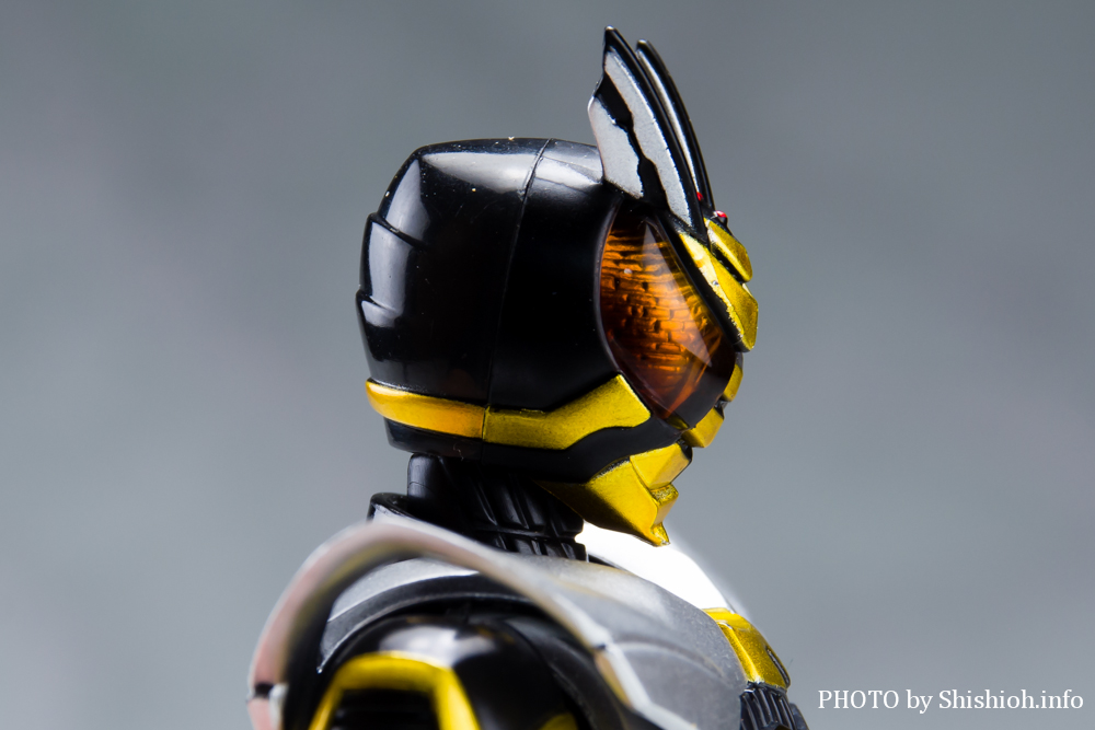 レビュー】S.H.Figuarts 仮面ライダー ザビー