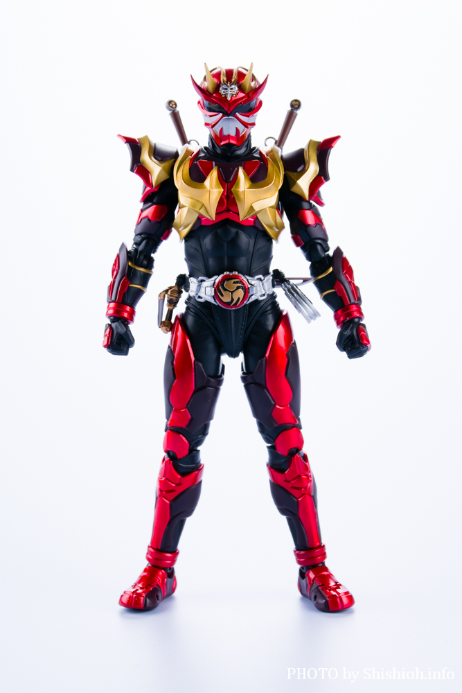 レビュー】S.H.Figuarts（真骨彫製法） 仮面ライダー装甲響鬼