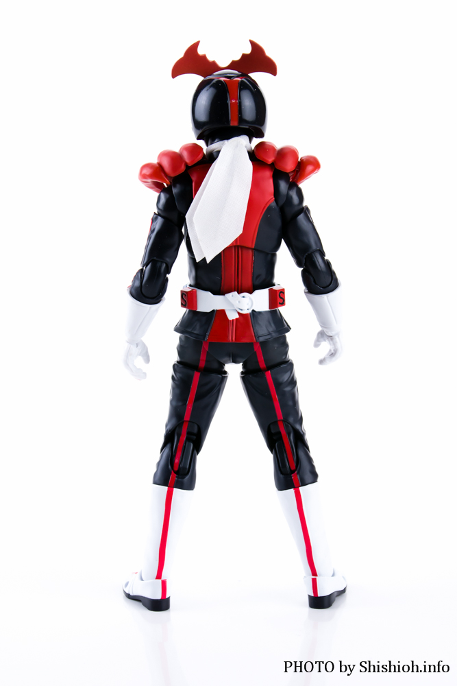 レビュー】S.H.Figuarts（真骨彫製法） 仮面ライダーストロンガー
