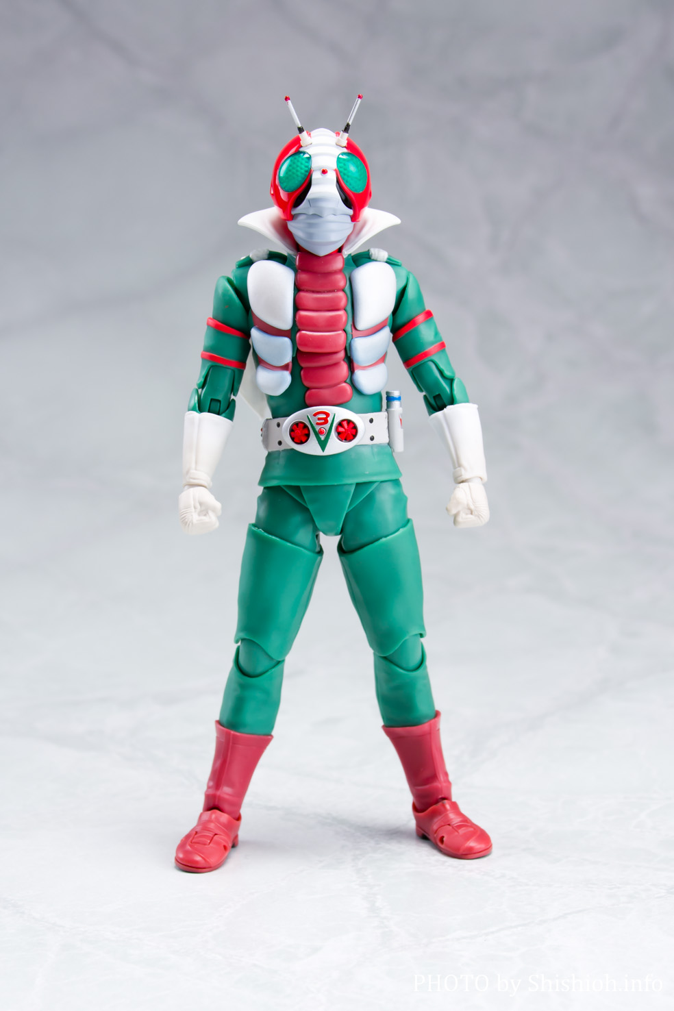 レビュー】S.H.Figuarts（真骨彫製法） 仮面ライダーV3
