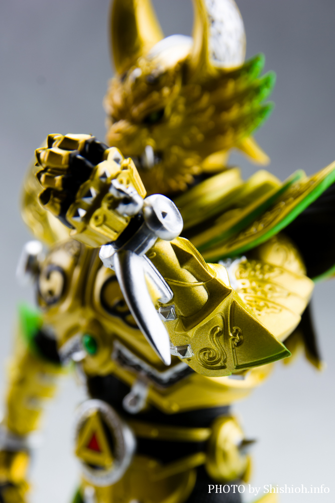 レビュー】S.H.Figuarts（真骨彫製法） 黄金騎士ガロ（冴島鋼牙）GARO