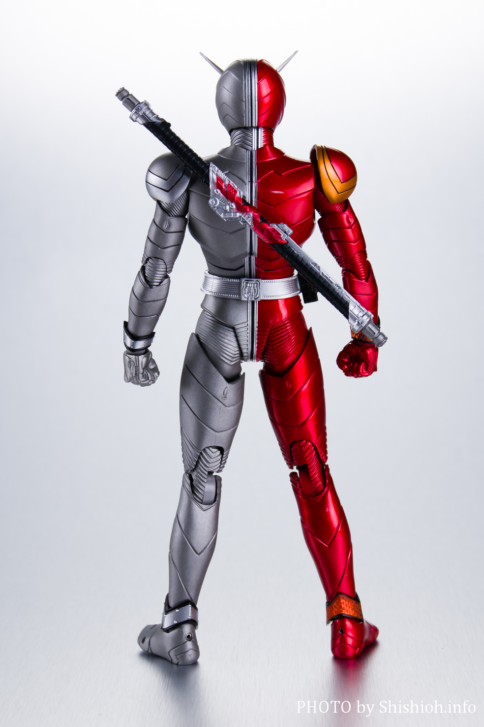レビュー】 S.H.Figuarts（真骨彫製法） 仮面ライダーW ヒートメタル