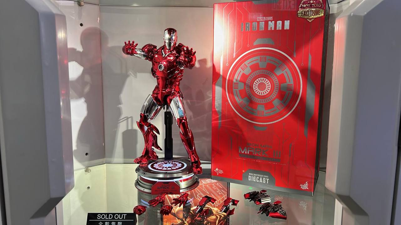 🔥Hot Toys MMS744-D64 IRON MAN 1/6 MARK III (RED & CHROME VERSION