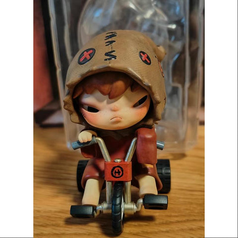 Hirono Halloween Special Art Toy Figurine Limited edition – TOYSEZ