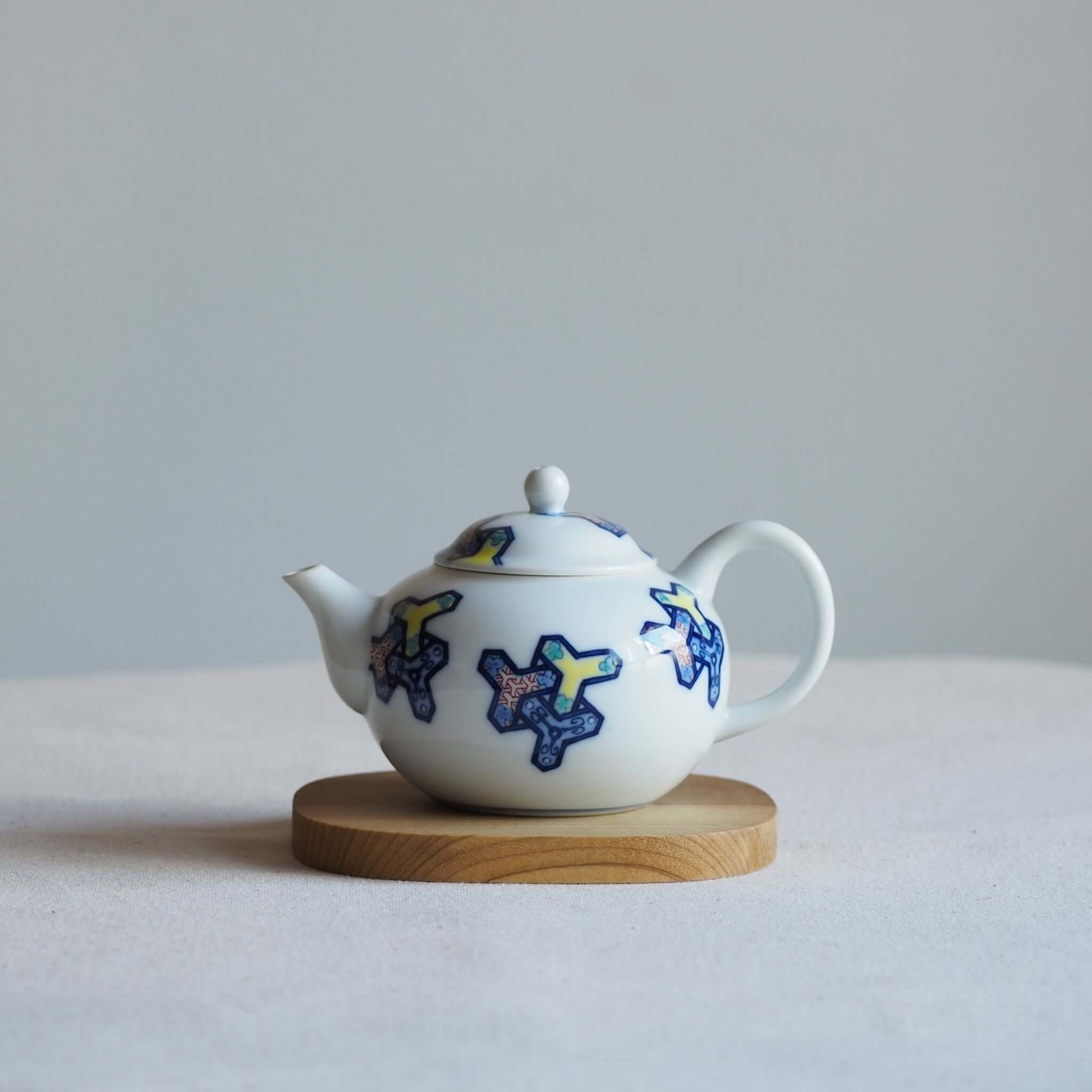 鍋島焼 手描き急須・茶器 [東山堂煎茶器店 オンラインショップ] – 煎茶