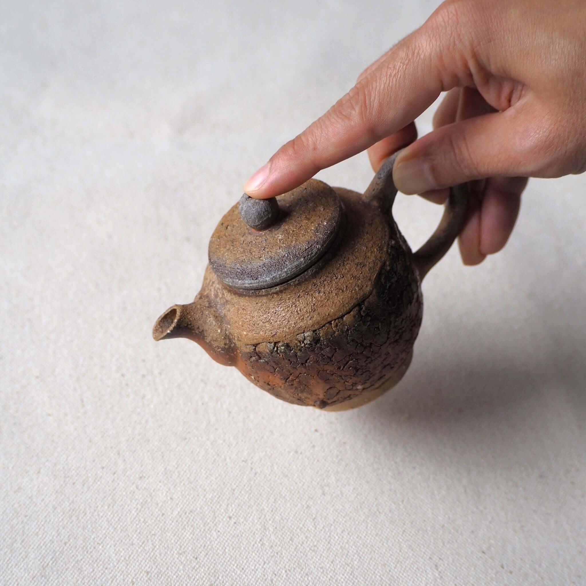 備前焼 細川敬弘作 礫急須 B [東山堂煎茶器店 オンラインショップ