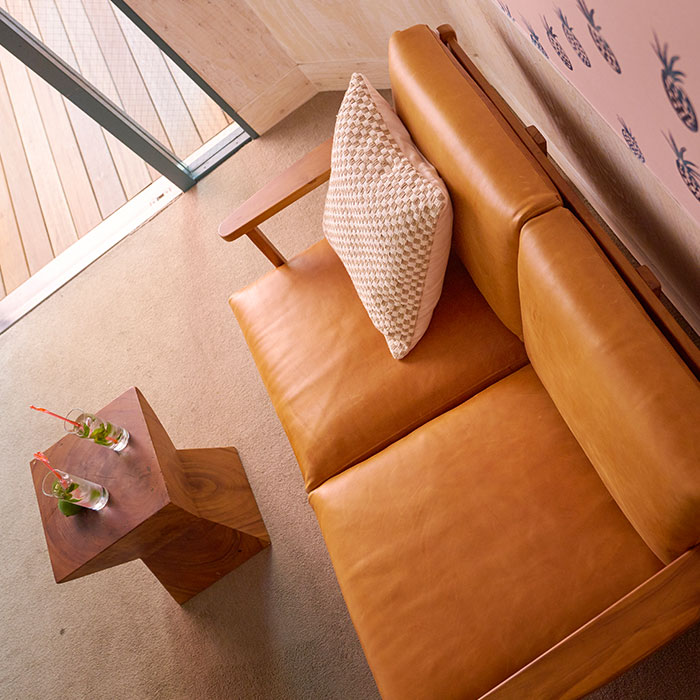 楽天市場】本革ソファ 2人掛け チーク 木製フレーム 天然木 レザー 2P