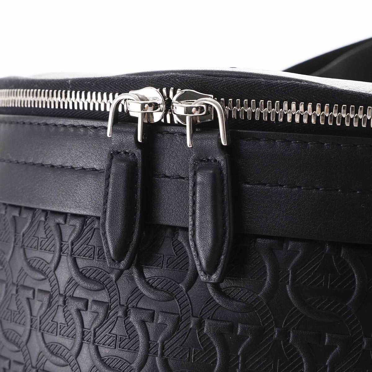 楽天市場】フェラガモ FERRAGAMO (Salvatore Ferragamo) ボディバッグ