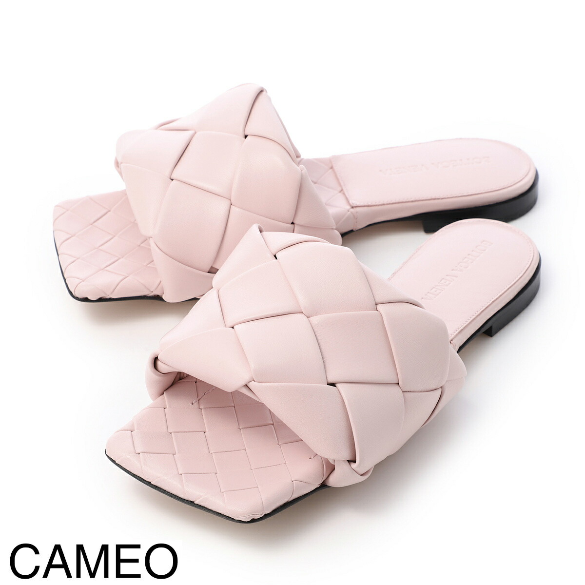 BOTTEGA VENETA ボッテガべネタ ポインテッドトゥ フラットサンダル