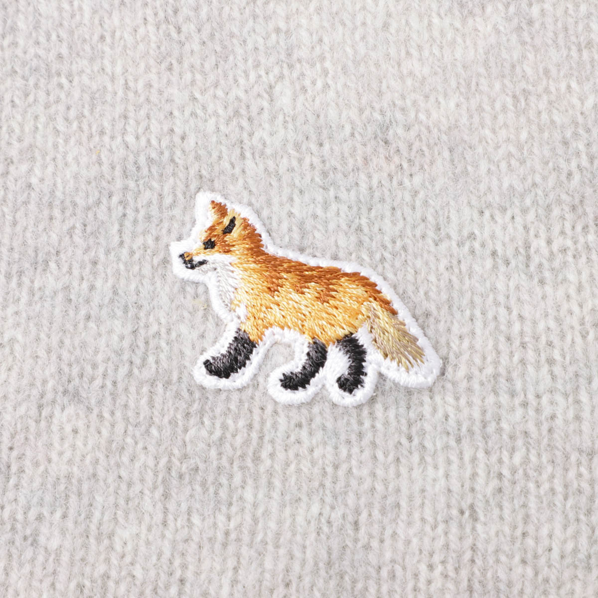 楽天市場】【2万円均一】メゾンキツネ MAISON KITSUNE Vネック