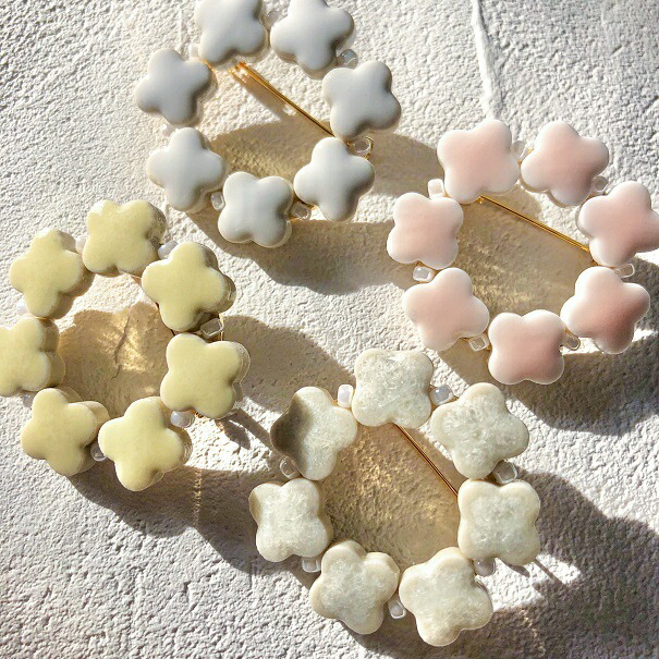 楽天市場】花タイルのブローチ 花 フラワー タイル 美濃焼き 陶器 白