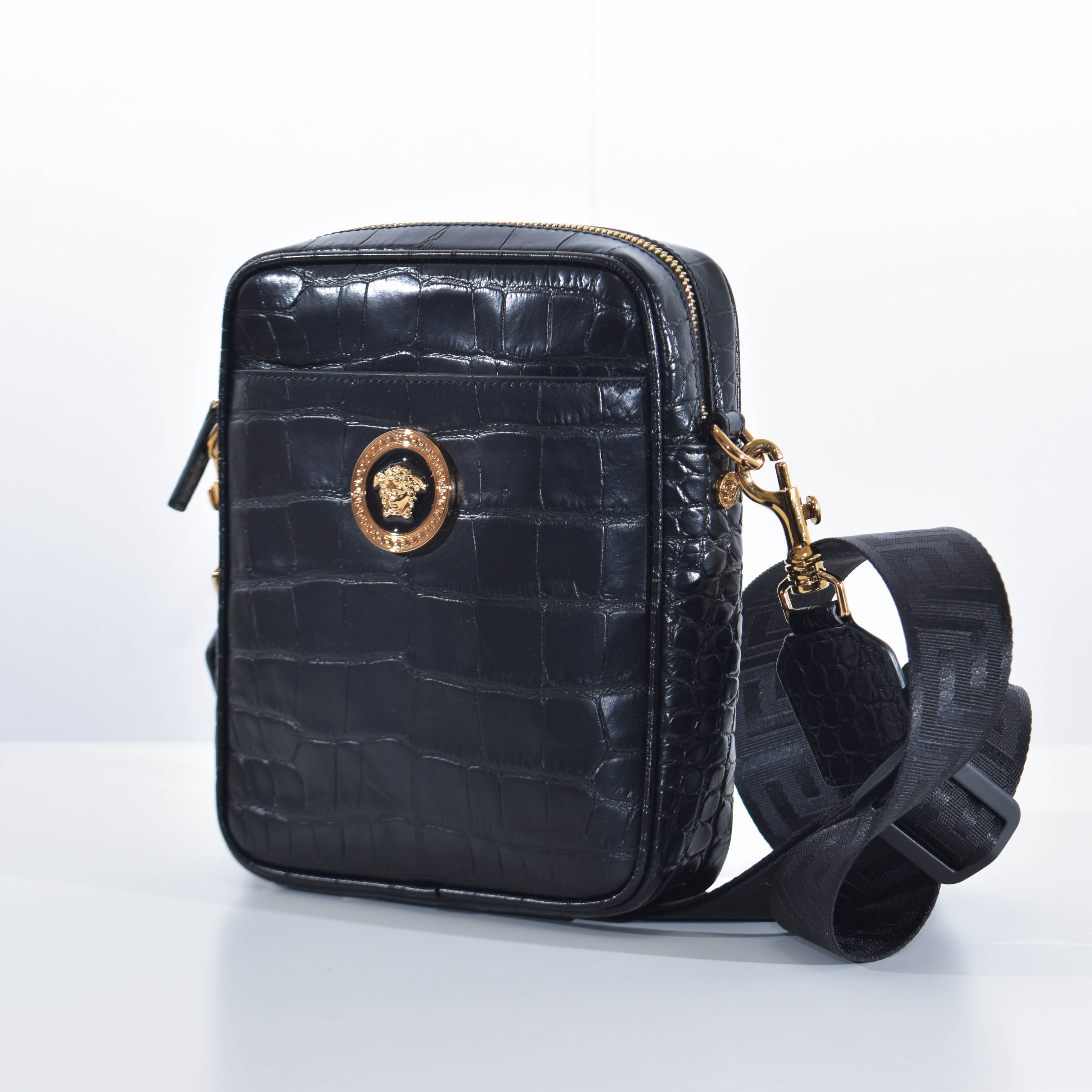 楽天市場】ヴェルサーチ バッグ ショルダーバッグ ショルダー 本革