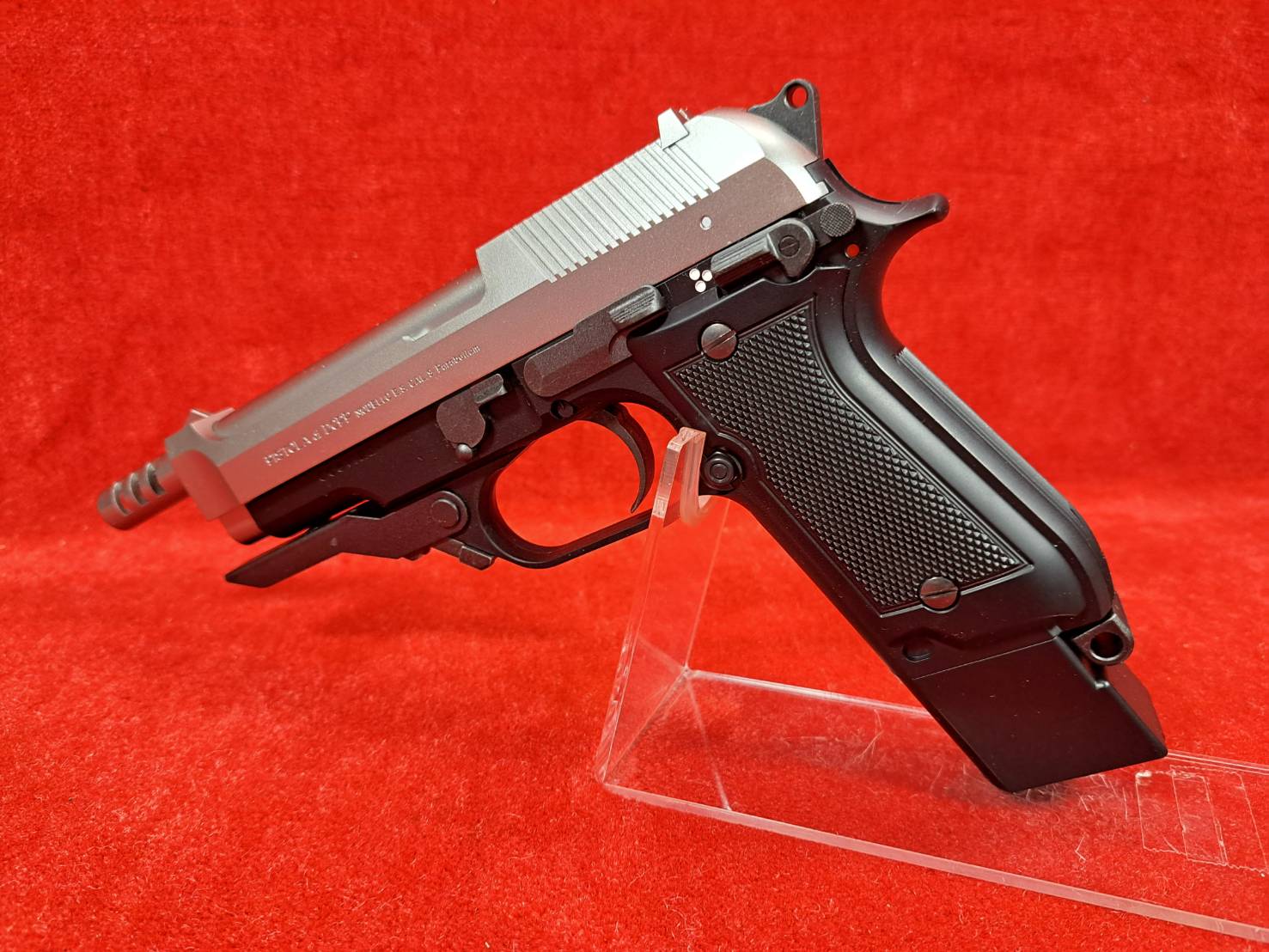 楽天市場】【エントリー最大10倍＆3％クーポン】東京マルイ M93R 18歳