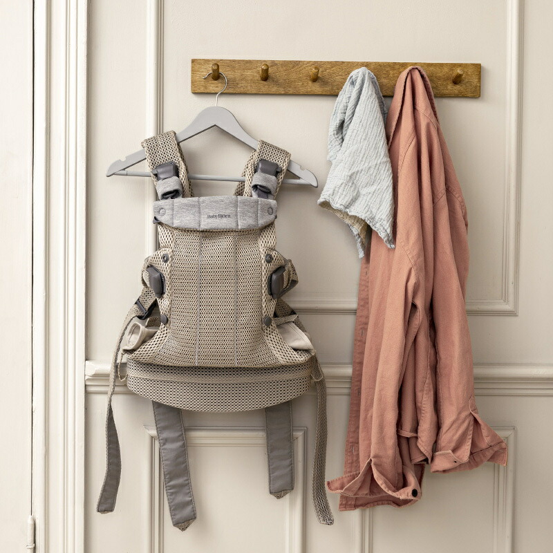 楽天市場】ベビービョルン 抱っこ紐 ハーモニー グレーベージュ