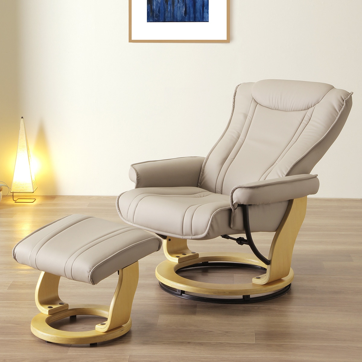 楽天市場】木脚とレザーを組み合わせたくつろぎリクライニングチェア