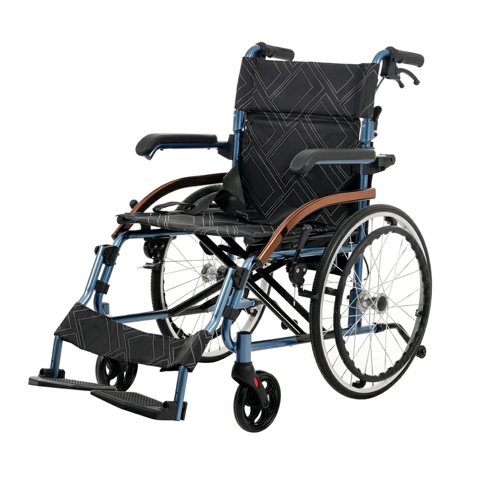 楽天市場】車椅子 アルミ製 軽量 自走式 介助用 コンパクト 折りたたみ