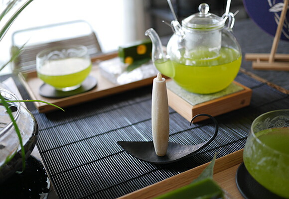 楽天市場】高澤ろうそく店 河上真琴作 アール燭台 ＜和ろうそく / 鉄