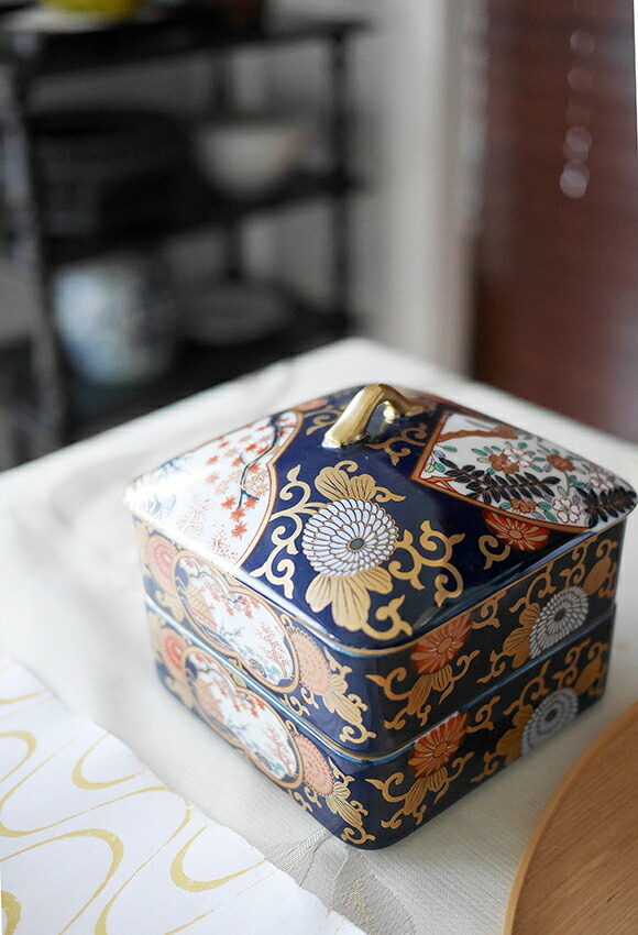 楽天市場】琳派 古伊万里様式 二段重 ＜和食器 / 重箱 / 磁器 / 蓋物