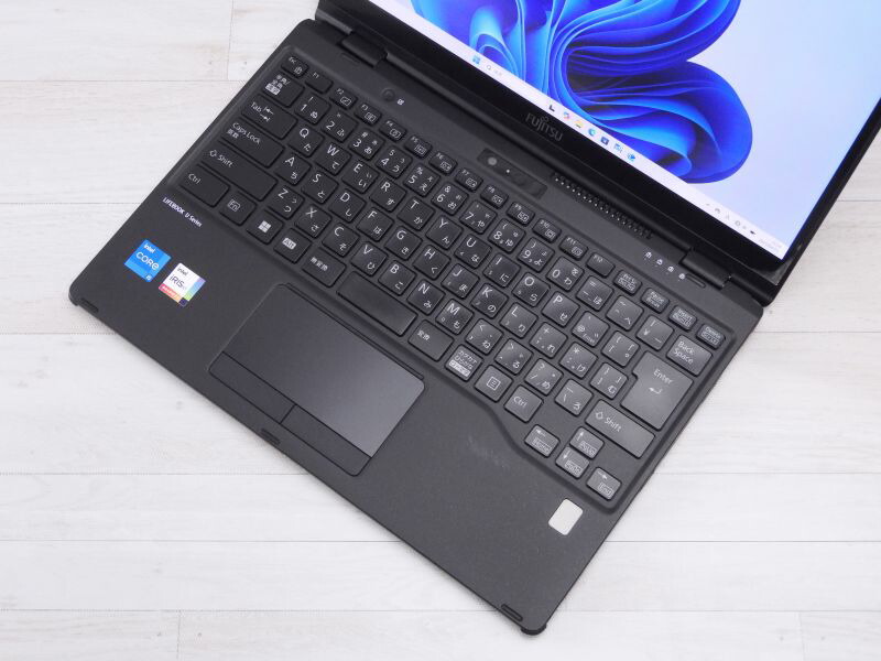 美品・ペン付属】富士通 LIFEBOOK U9312X/J LTE/タッチ液晶 美品・ペン