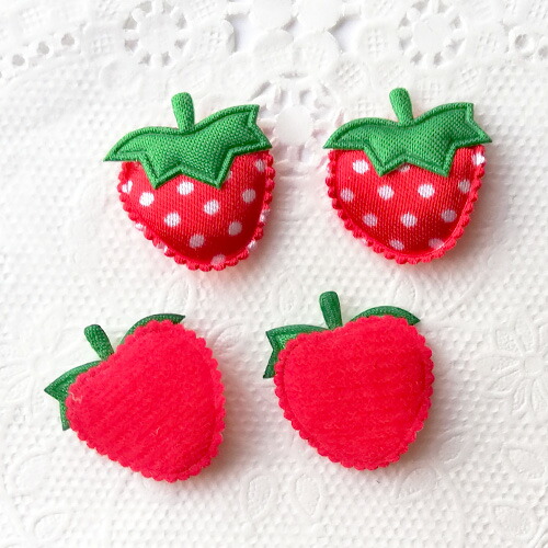 楽天市場】いちご モチーフ ストロベリー ドット チェック 柄 全5種 10