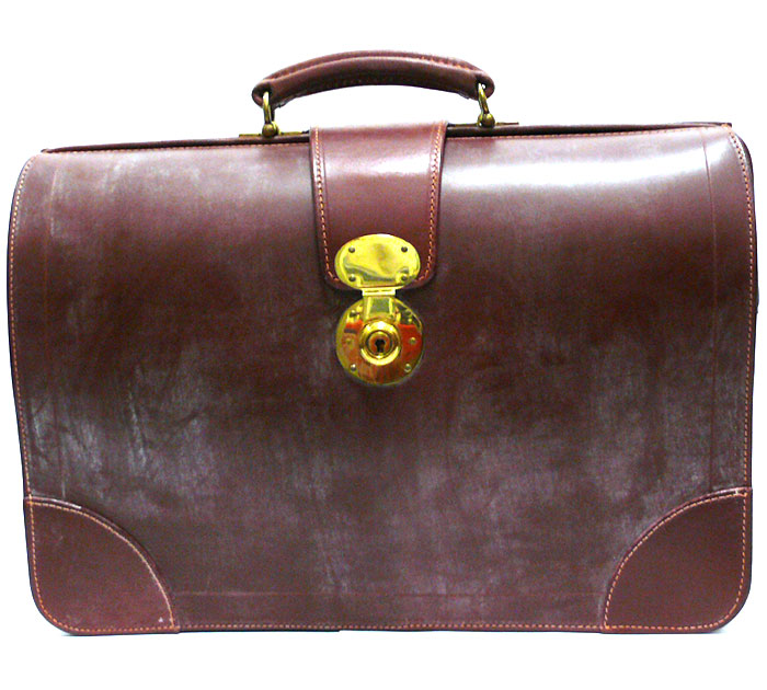 楽天市場】【Lloyd's】ロイズラゲッジ ブライドルレザーダレスバッグ