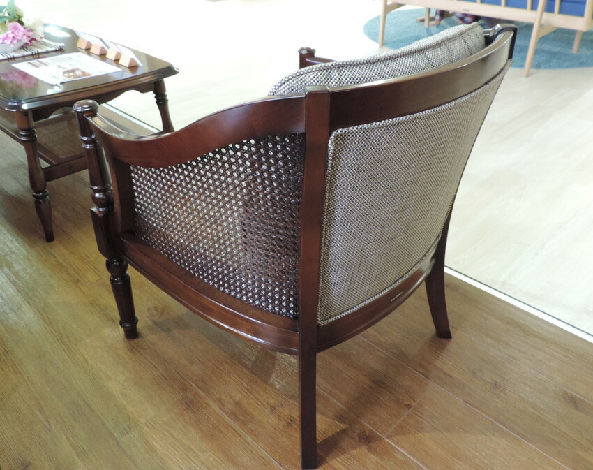 楽天市場】カリモク WC5500 肘掛け椅子 1P 一人掛けソファ 布張り花柄