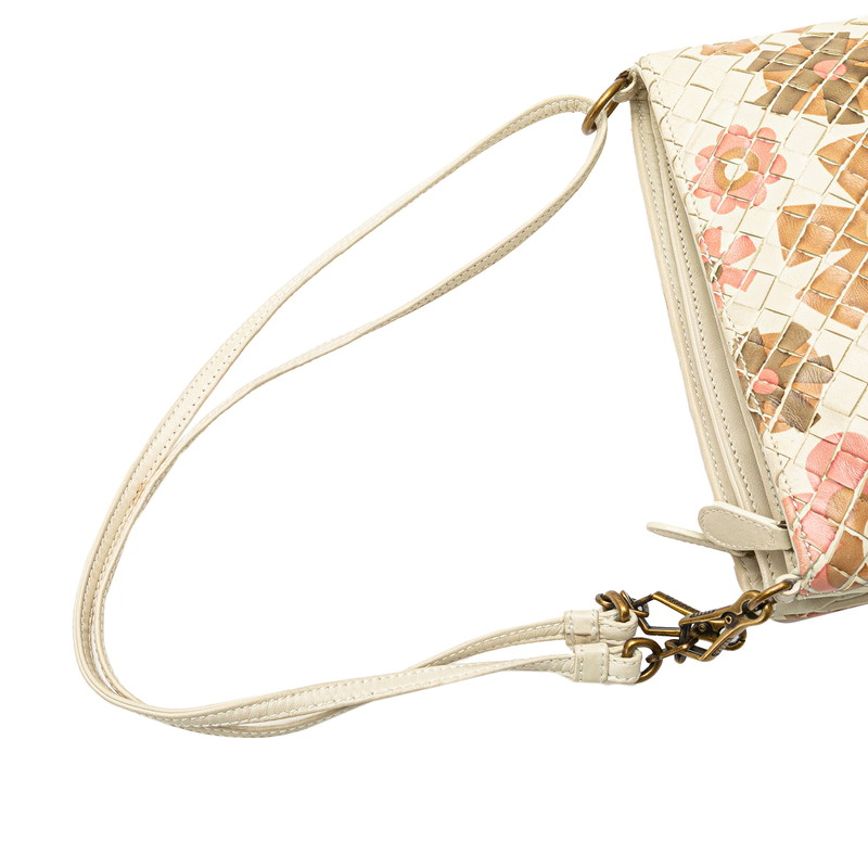 楽天市場】ボッテガヴェネタ イントレチャート フラワー 花 モチーフ