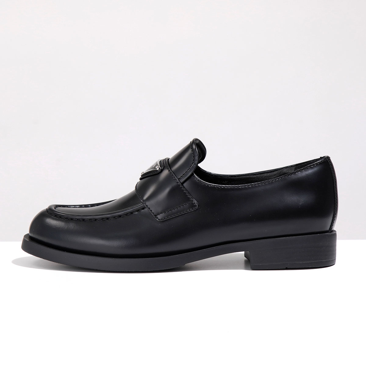 楽天市場】【最大2万円OFFクーポン対象・3/1限定】PRADA プラダ