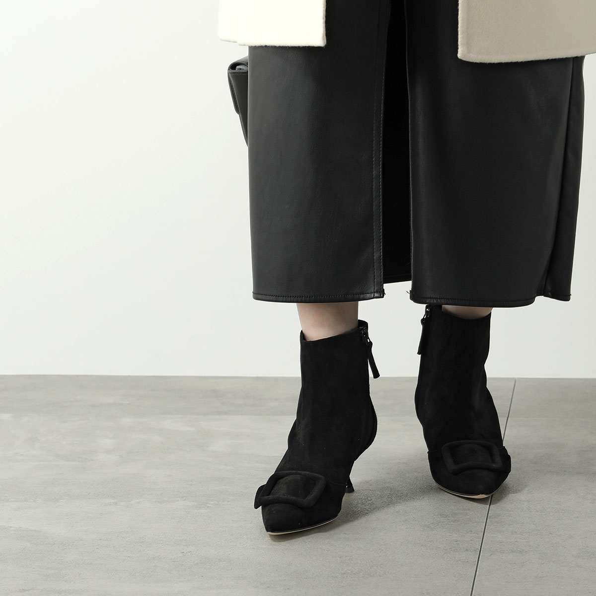 楽天市場】【最大2万円OFFクーポン対象・3/1限定】MANOLO BLAHNIK