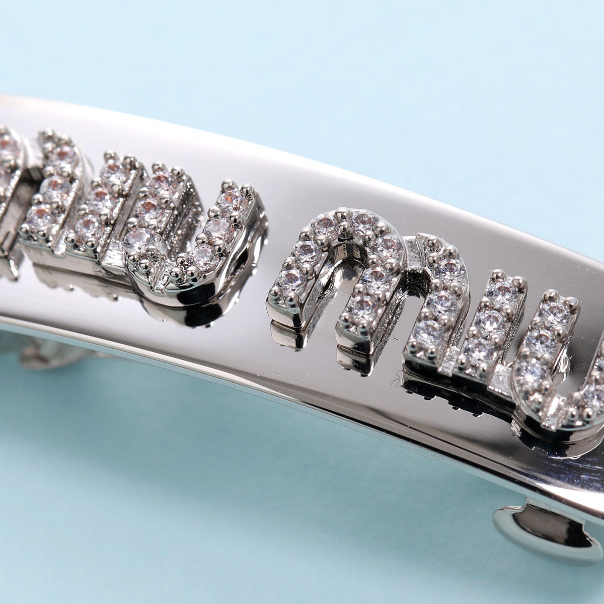 楽天市場】MIUMIU ミュウミュウ バレッタ 5IF118 2DNC レディース ヘア