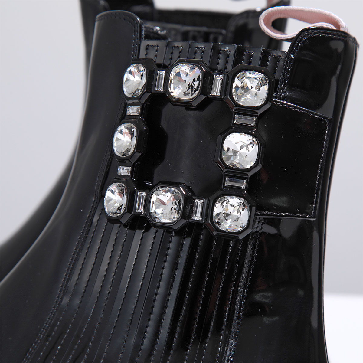 楽天市場】【最大2万円OFFクーポン対象・3/1限定】ROGER VIVIER ロジェ