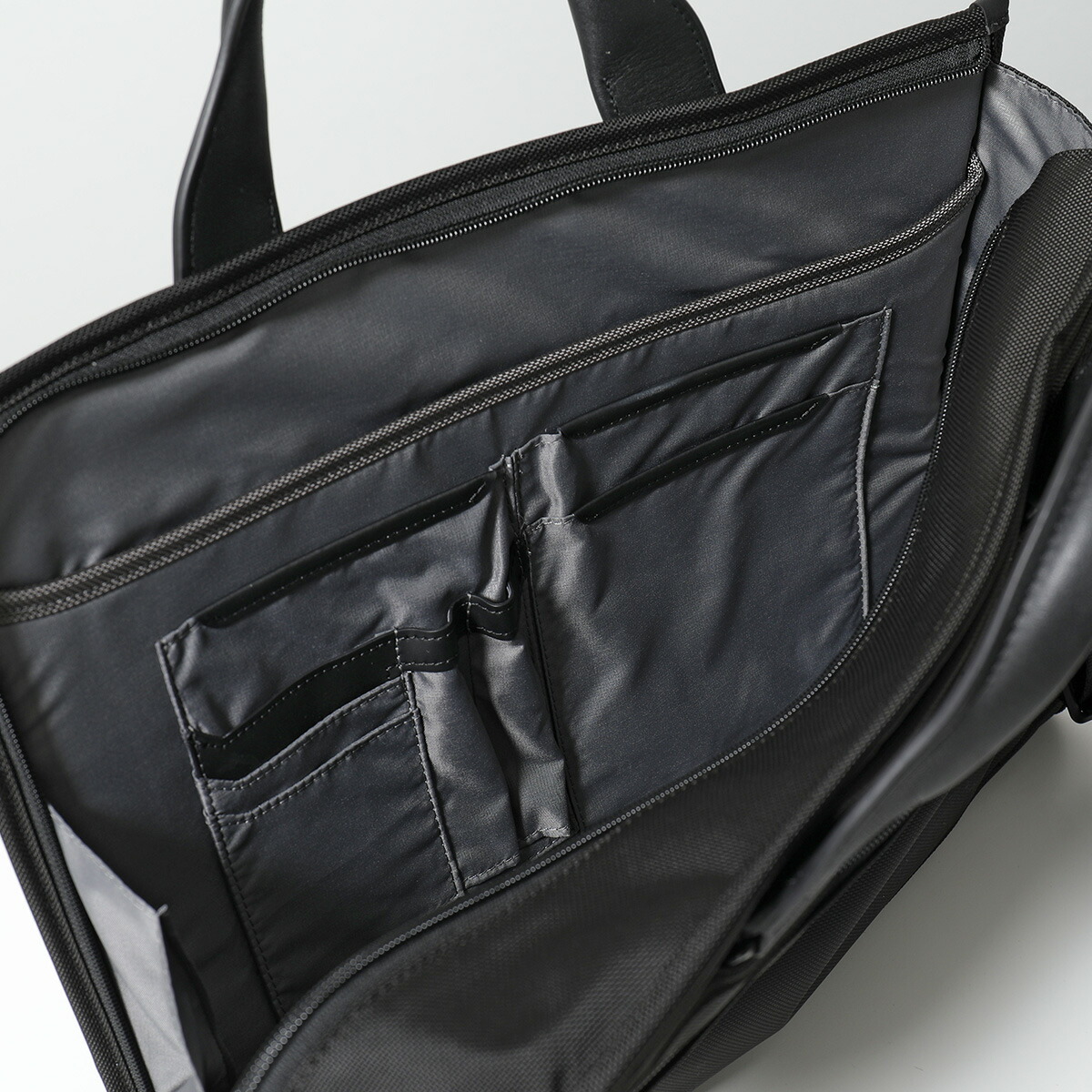 楽天市場】TUMI トゥミ ブリーフケース SLIM DELUX PORTFOLIO 117301