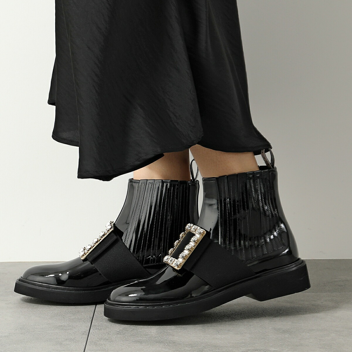 楽天市場】【最大2万円OFFクーポン対象・3/1限定】ROGER VIVIER ロジェ