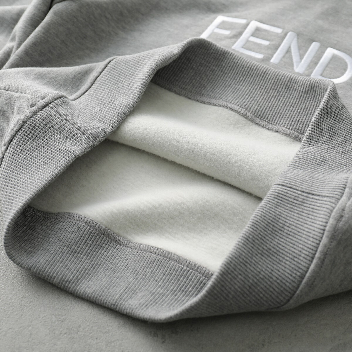 楽天市場】FENDI フェンディ パーカー FS7516 ALCB レディース プル