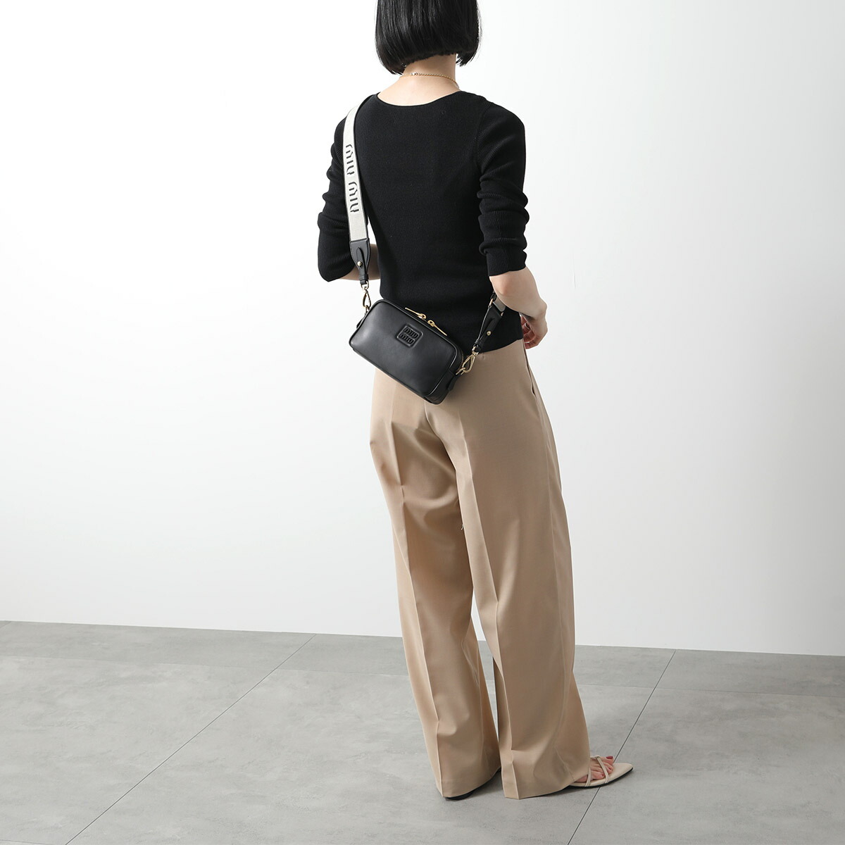 楽天市場】【最大2万円OFFクーポン対象・3/1限定】MIUMIU ミュウミュウ