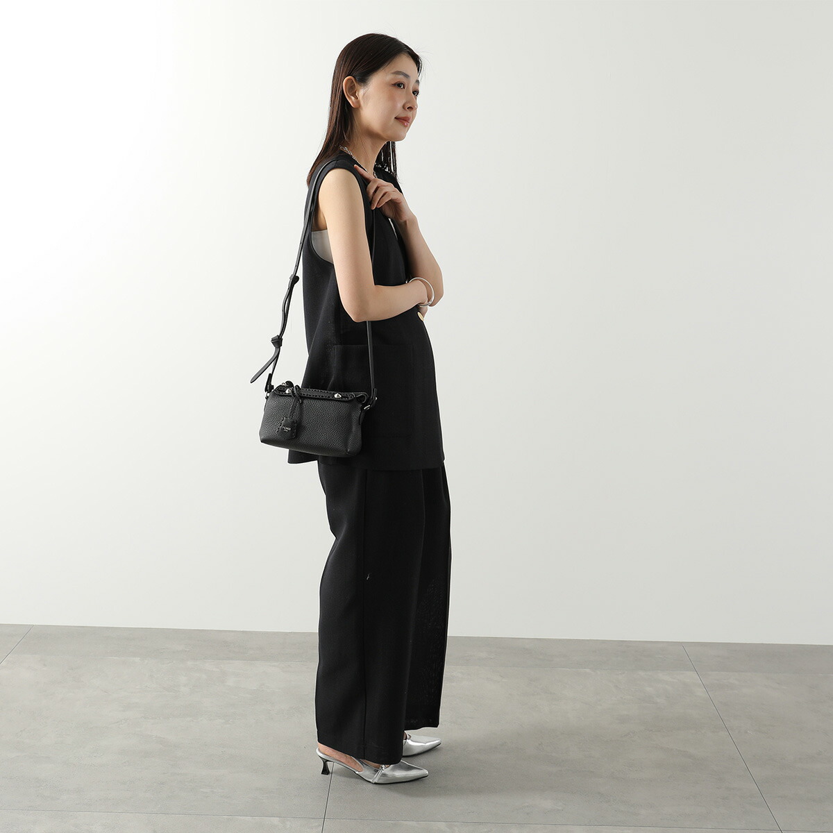 楽天市場】【最大2万円OFFクーポン対象・3/1限定】FENDI フェンディ