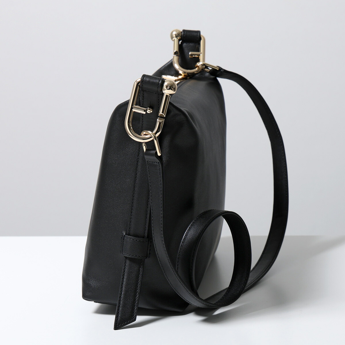 楽天市場】【最大2万円OFFクーポン対象・3/1限定】Furla フルラ