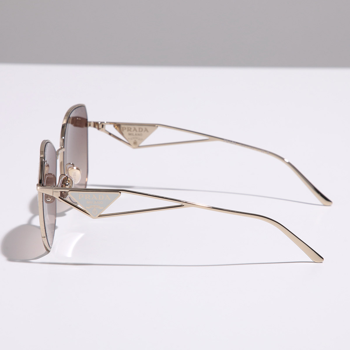 楽天市場】PRADA プラダ サングラス SPR 57YS レディース ポリゴン型