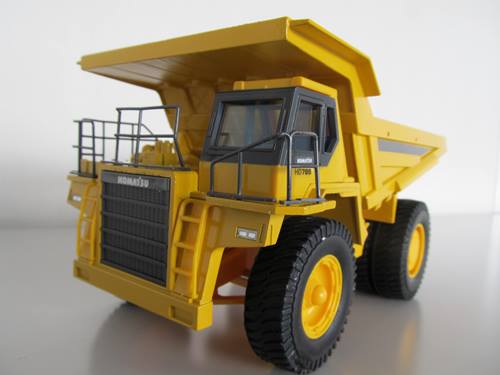 楽天市場】コマツ 建機 ミニチュア ダンプトラック ＜ HD785