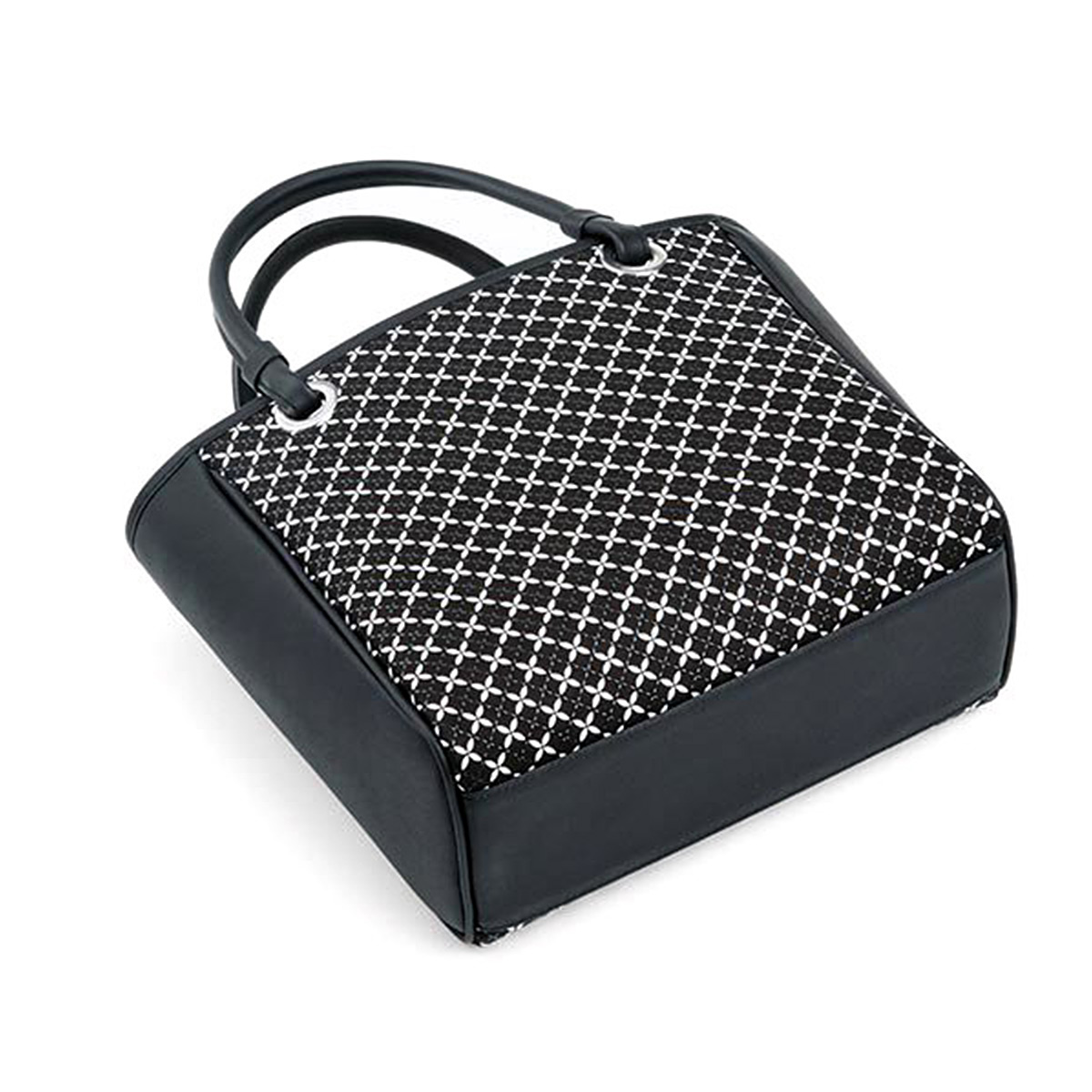 楽天市場】印傳屋 印伝 手提げ バッグ そよか 七宝 黒 ブラック 伝統